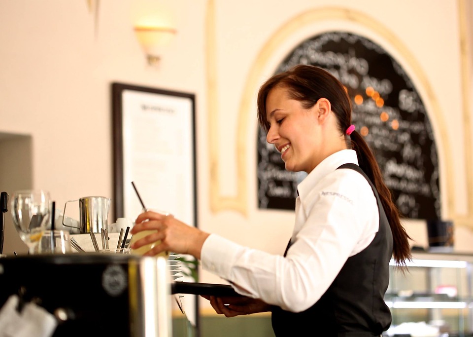 How to Tip in Southeast Asia: When, Who, and How Much?-2